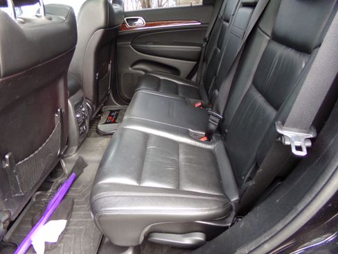 Used 2011 Jeep Grand Cherokee Limited image 11