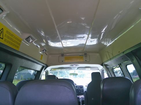 Used 2014 Ford E-150 and Econoline 150 Club Wagon image 10