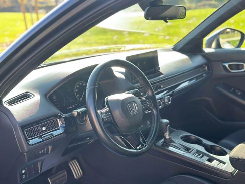 Used 2022 Honda Civic Sport image 14