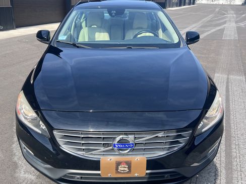 Used 2015 Volvo S60 T5 Premier image 11