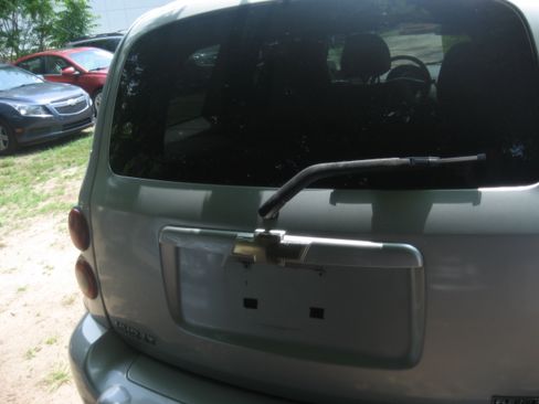 Used 2010 Chevrolet HHR LT w/ 1LT FWD image 5