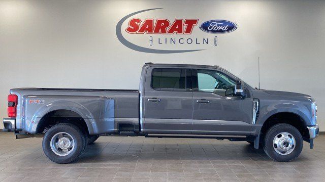 Certified 2024 Ford F350 Lariat AWD/4WD image 1