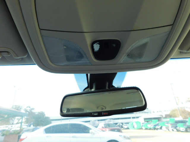 Used 2016 Chrysler 200 Limited FWD image 18