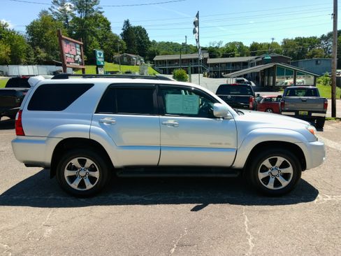Used 2007 Toyota 4Runner 4WD Limited V6 image 1