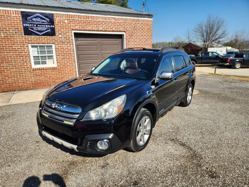 Used 2013 Subaru Outback 2.5i Limited image 3