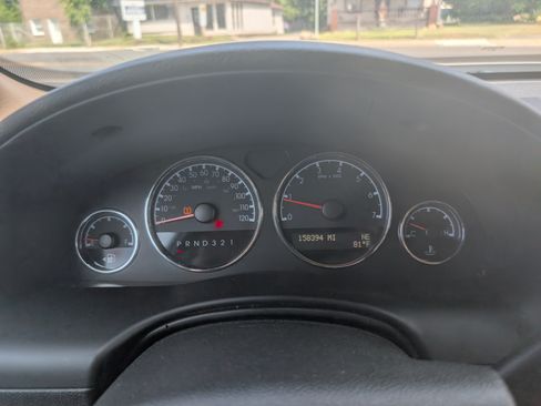 Used 2008 Chevrolet Uplander LT image 16