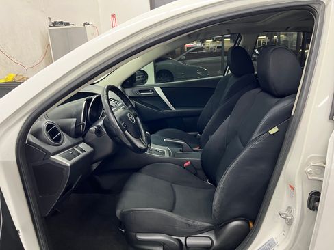 Used 2010 MAZDA MAZDA3 s Sport image 13