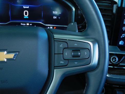 Used 2025 Chevrolet Silverado 1500 LT image 29