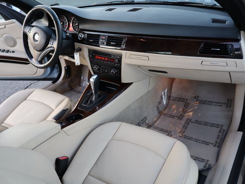 Used 2010 BMW 328i image 15