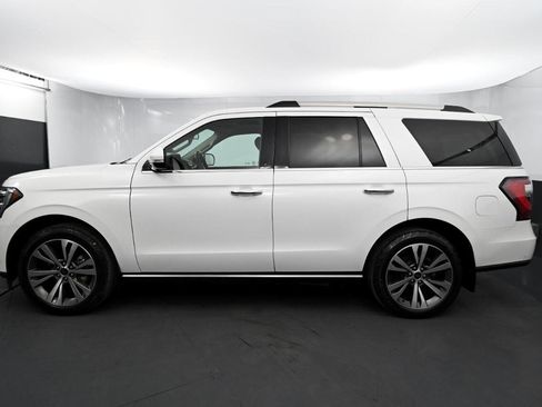 Used 2020 Ford Expedition Limited image 2