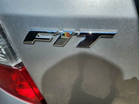 Used 2011 Honda Fit Sport image 16