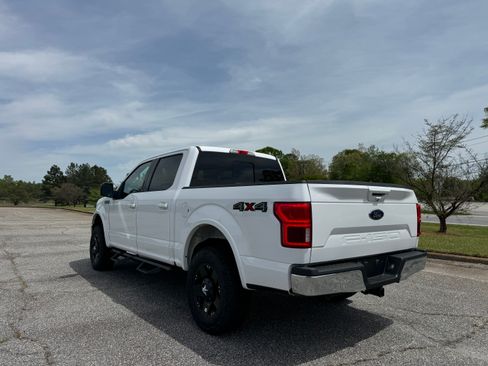 Used 2020 Ford F150 Lariat image 5