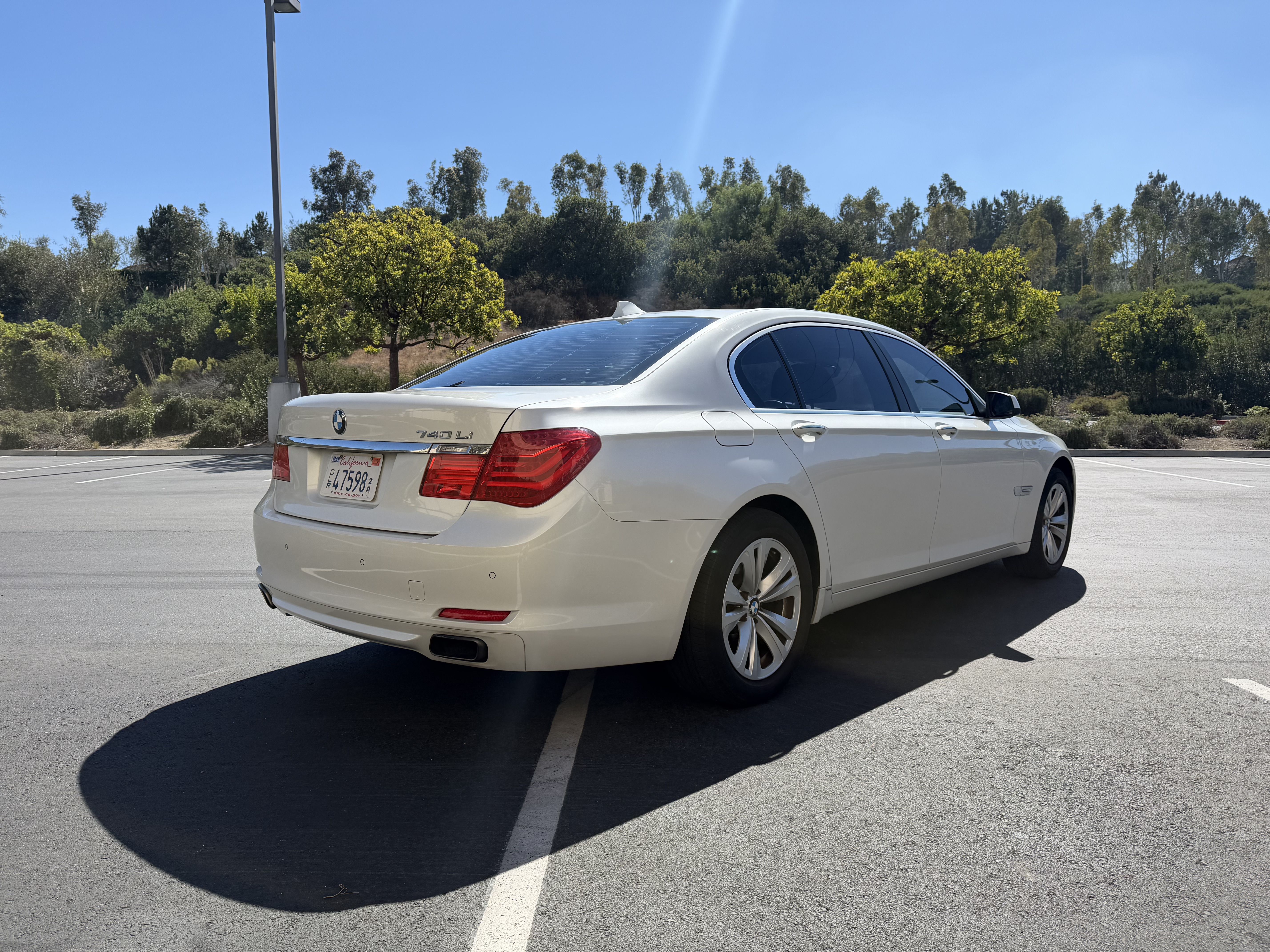 Used 2011 BMW 740Li RWD image 6