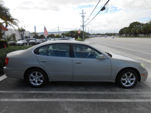 Used 2001 Lexus GS 300 image 6