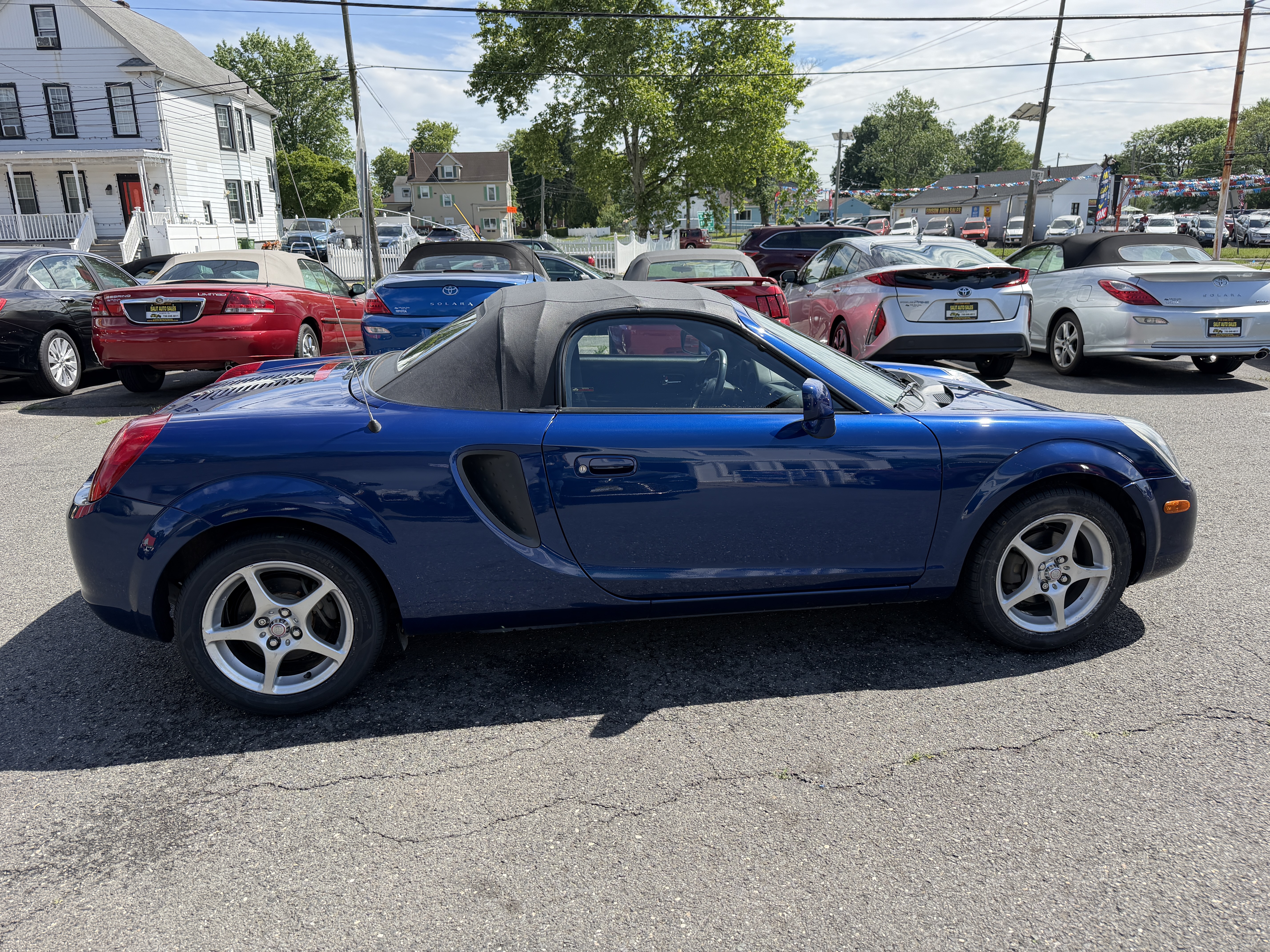 Used 2002 Toyota MR2 Spyder UNAVAIL RWD image 23