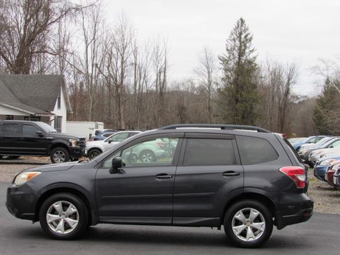 Used 2014 Subaru Forester 2.5i Premium image 6