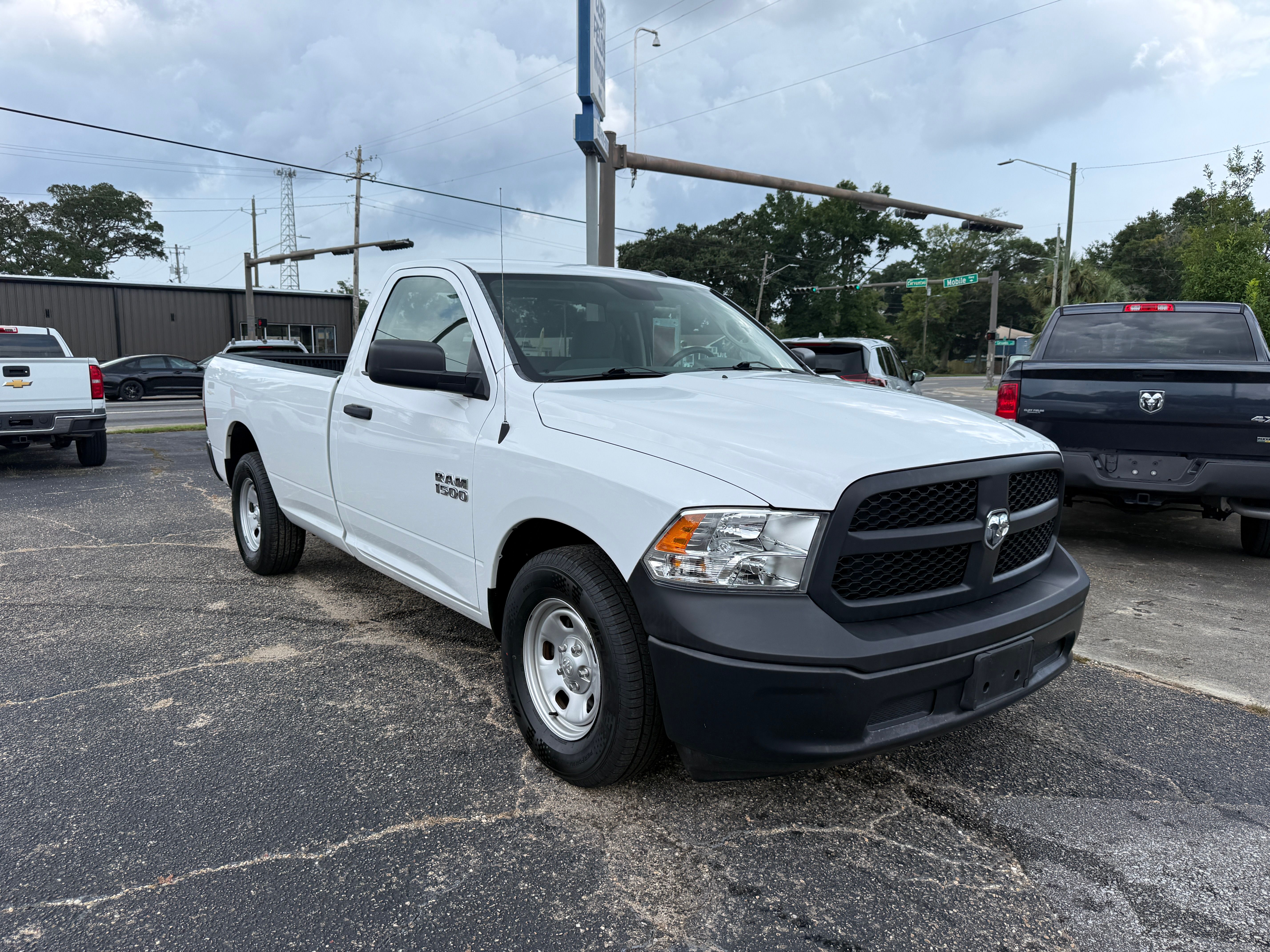 Used 2017 RAM 1500 2WD Regular Cab ST image 1