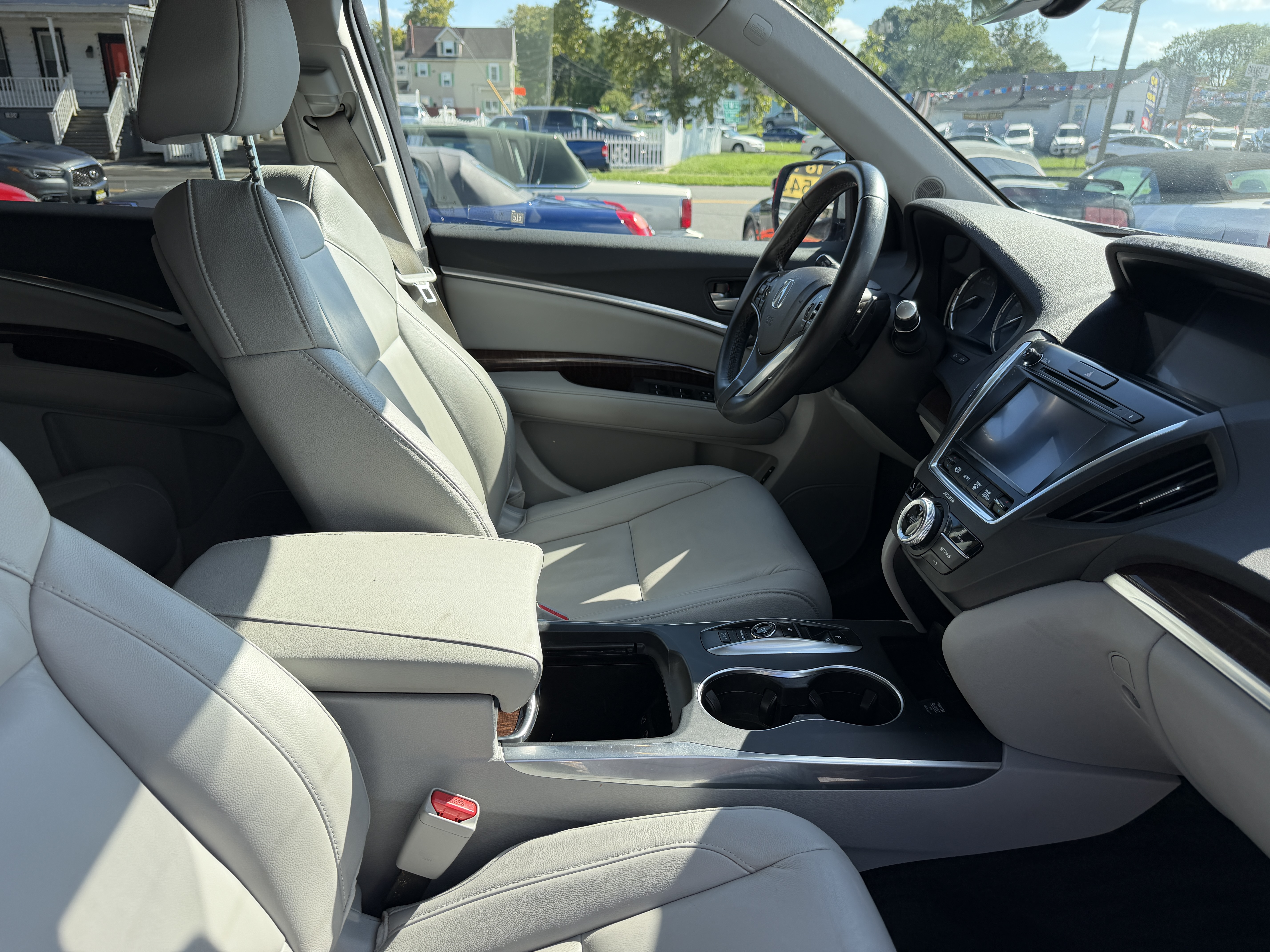 Used 2020 Acura MDX SH-AWD image 22