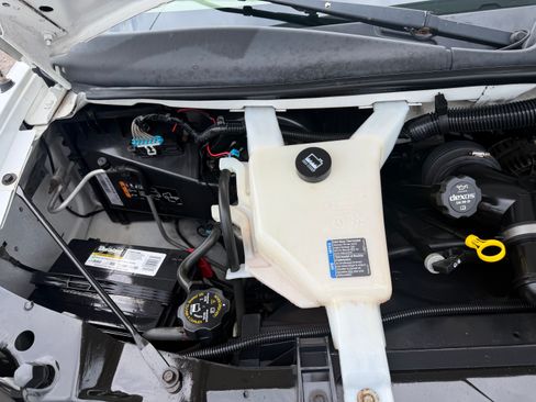 Used 2013 Chevrolet Express 3500 UNAVAIL RWD image 15