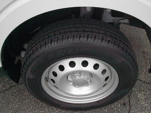 Used 2022 Ford Maverick XL image 19