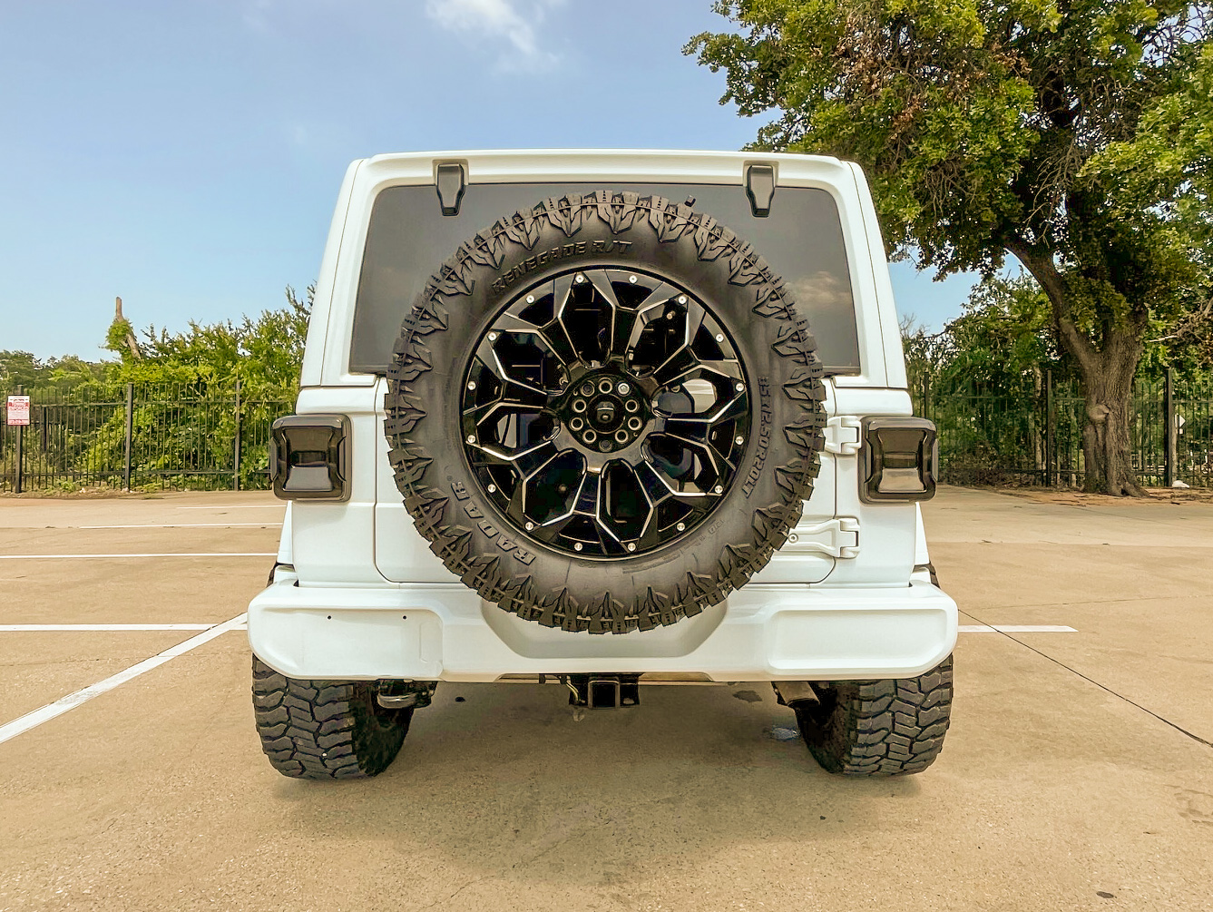 Used 2021 Jeep Wrangler Unlimited AWD/4WD image 3