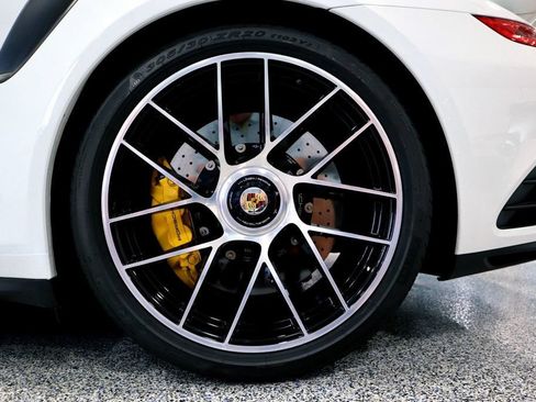 Used 2017 Porsche 911 Turbo S Cabriolet AWD/4WD image 39