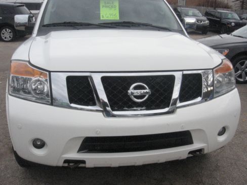 Used 2011 Nissan Armada Platinum image 2