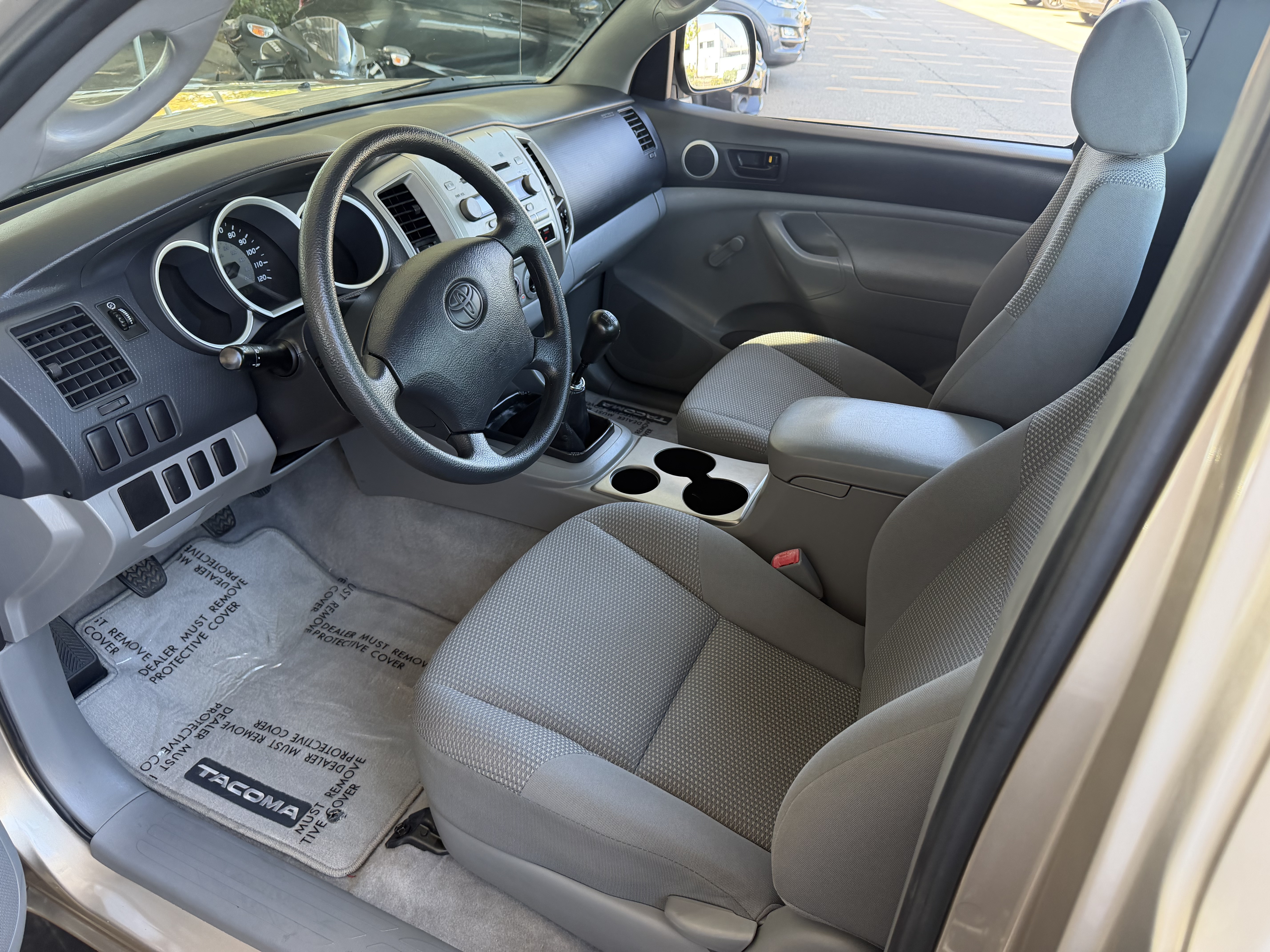 Used 2006 Toyota Tacoma 2WD Regular Cab PreRunner image 26