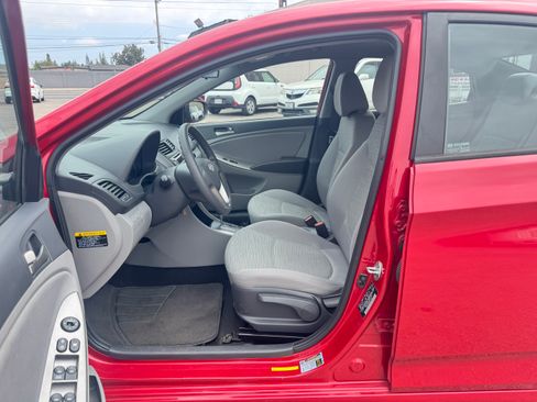 Used 2015 Hyundai Accent GLS Sedan FWD image 16