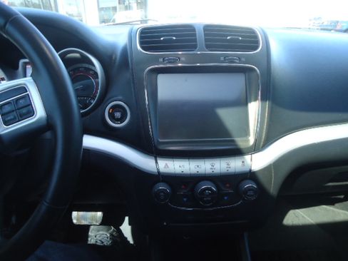 Used 2019 Dodge Journey GT image 16