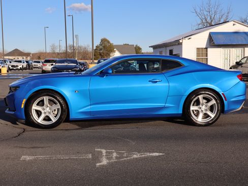 Used 2024 Chevrolet Camaro 1LT image 5