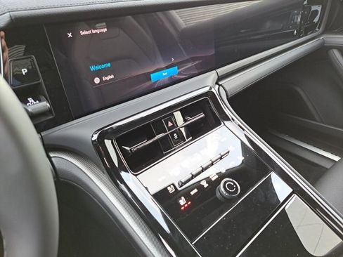 New 2026 Porsche Panamera 4S image 30