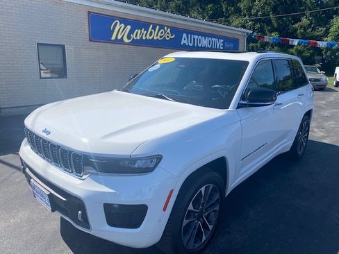 Used 2022 Jeep Grand Cherokee 4WD Overland image 1