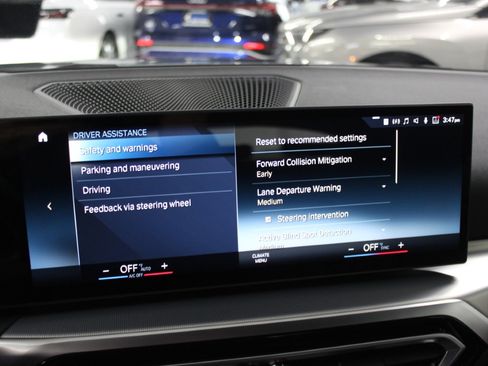 Used 2023 BMW i4 eDrive35 image 25