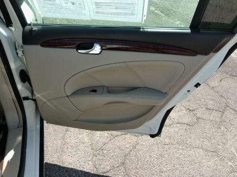Used 2008 Buick Lucerne CX FWD image 26