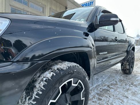 Used 2013 Toyota Tacoma image 9