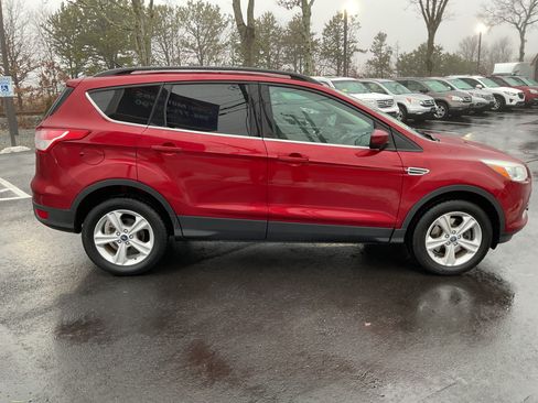 Used 2013 Ford Escape SE image 5