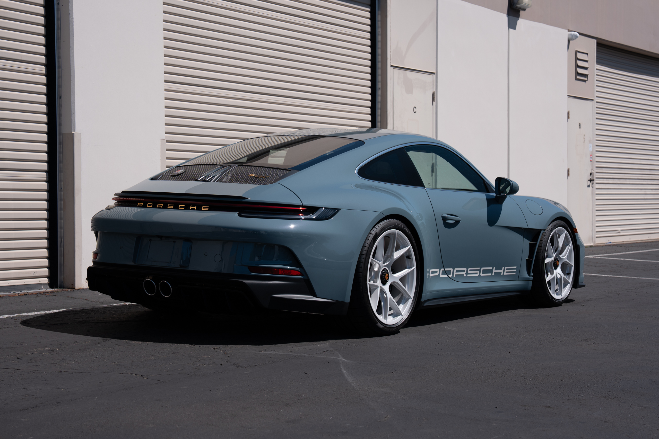 Used 2024 Porsche 911 S/T RWD image 52