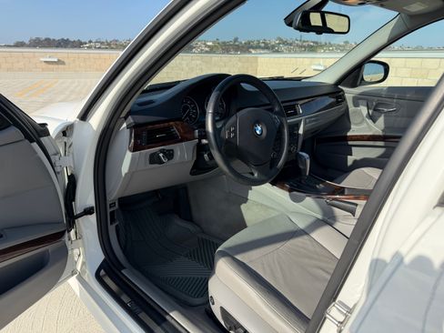 Used 2011 BMW 328i Sedan RWD image 27