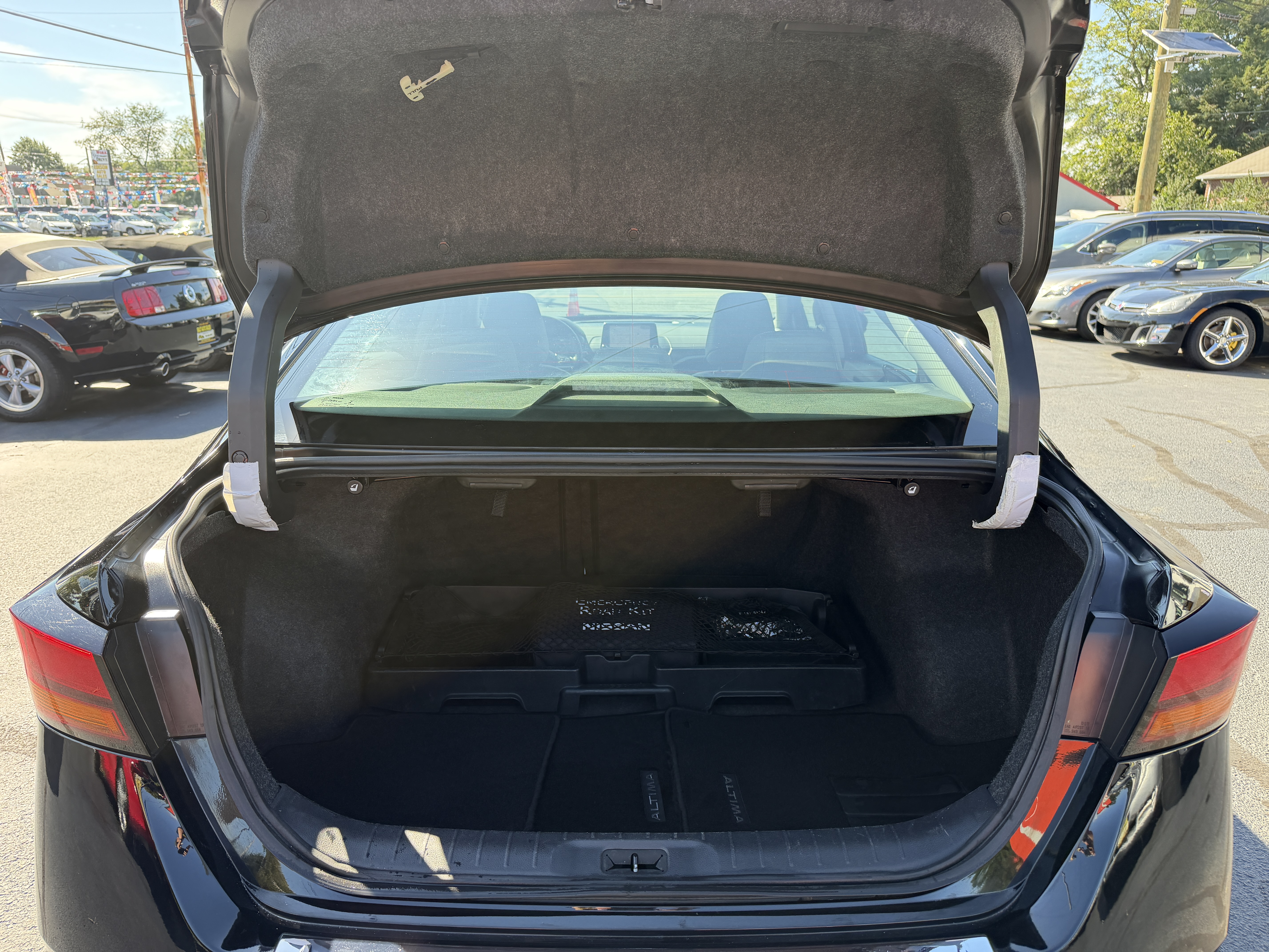 Used 2021 Nissan Altima 2.5 Platinum AWD image 34