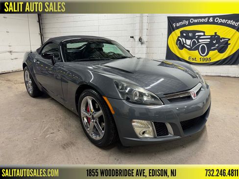 Used 2008 Saturn Sky Red Line image 1