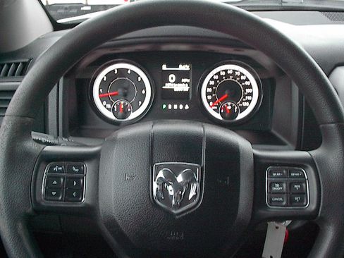 Used 2022 RAM 1500 Tradesman image 15