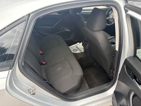 Used 2015 Volkswagen Passat 1.8T FWD image 8
