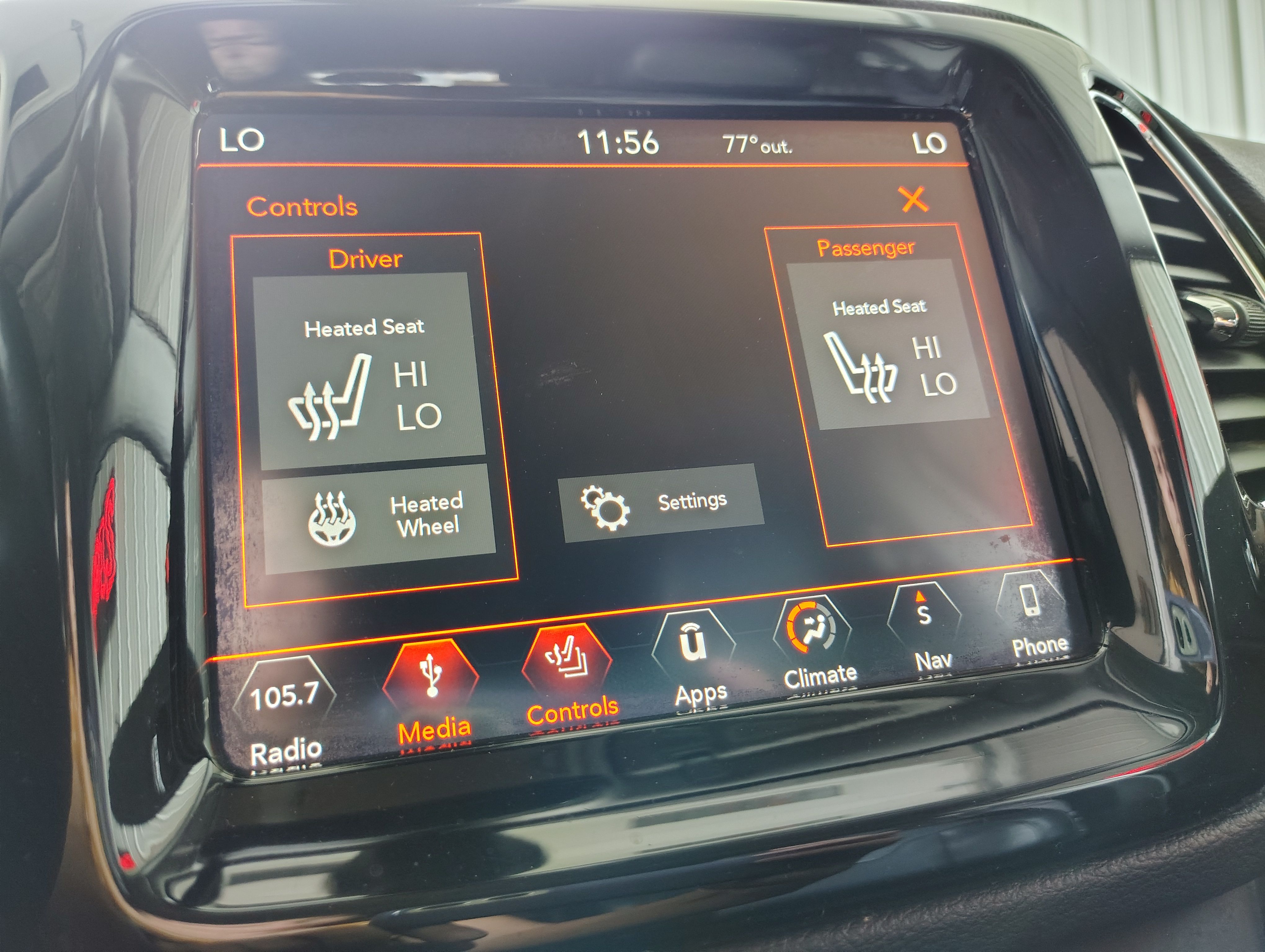 Used 2019 Jeep Compass 4WD Limited image 18