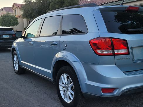Used 2013 Dodge Journey SXT image 8