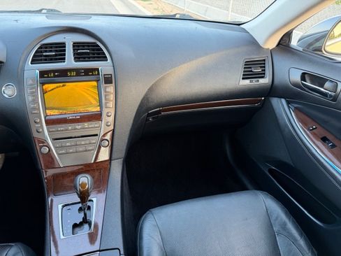 Used 2011 Lexus ES 350 image 10