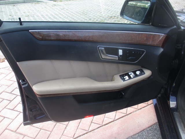 Used 2011 Mercedes-Benz E 350 image 12