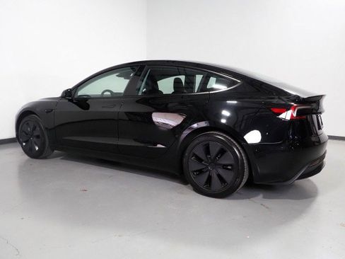 Used 2025 Tesla Model 3 Long Range image 9