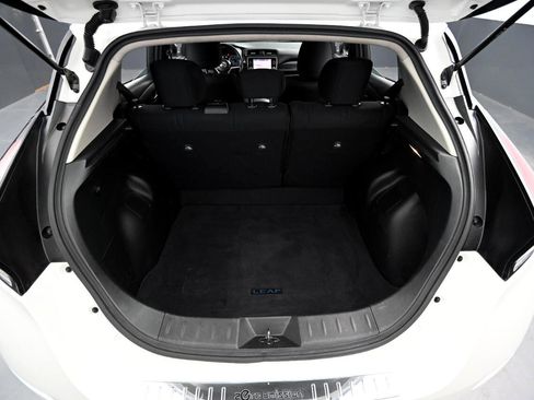 Used 2022 Nissan Leaf SV Plus image 43