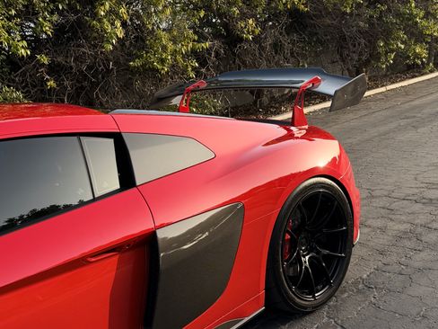 Used 2020 Audi R8 V10 performance image 8